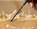 Entretien de meuble en bois par Menuisier France à Lespesses